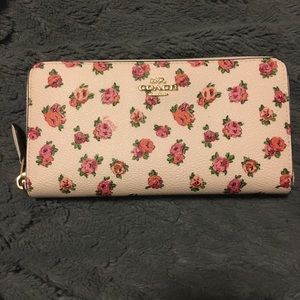 NWT - COACH Wallet